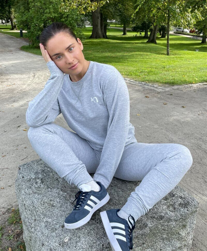 Women's Kari Crew M, Greym