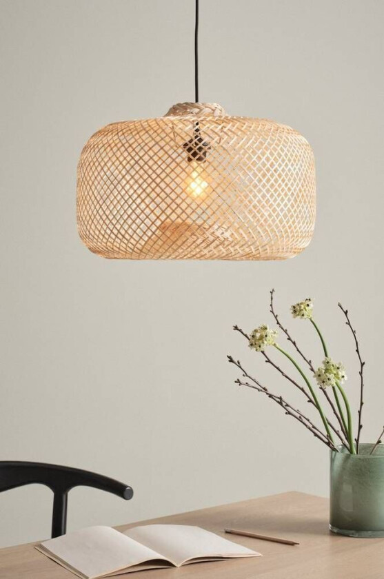 NYX taklampe Naturhvit