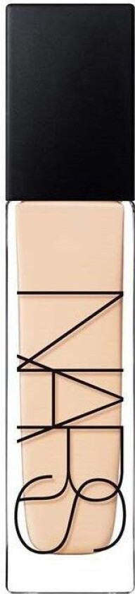 Natural Radiant Longwear Foundation 30 ml (Farge: Mont Blanc)
