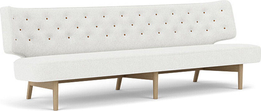 Radiohus Sofa P3 Natural Oak / Buttons Dakar 0250 / Hallingdal 0110