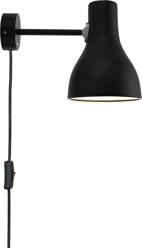 Type 75 Wall Lamp Jet Black