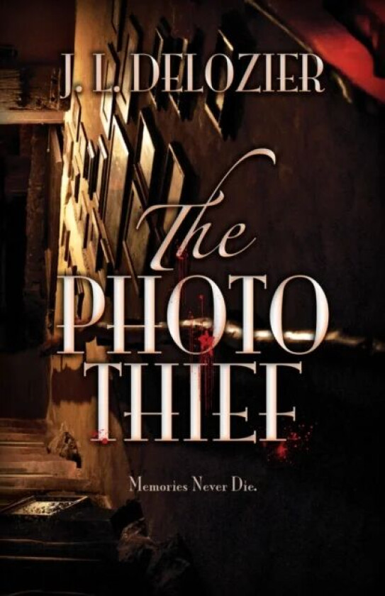 The Photo Thief av J. L. Delozier