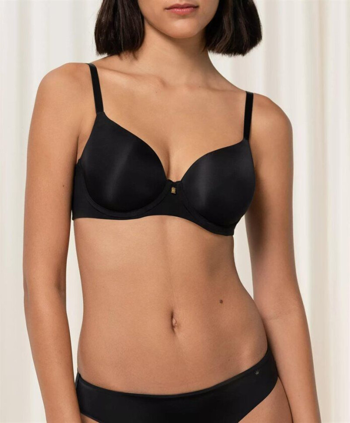 Body Make-Up Essentials Wp Svart 80D