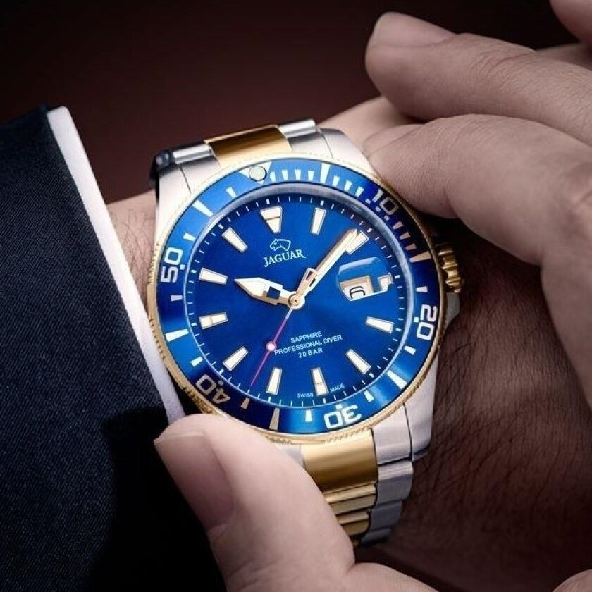 Rykte som ikke kan måles mot noen andre - Jaguar Professional Diver J863/C - Kvarts - Sølv - Herreklokker - Rustfritt stål - ledd m/pin - Safir