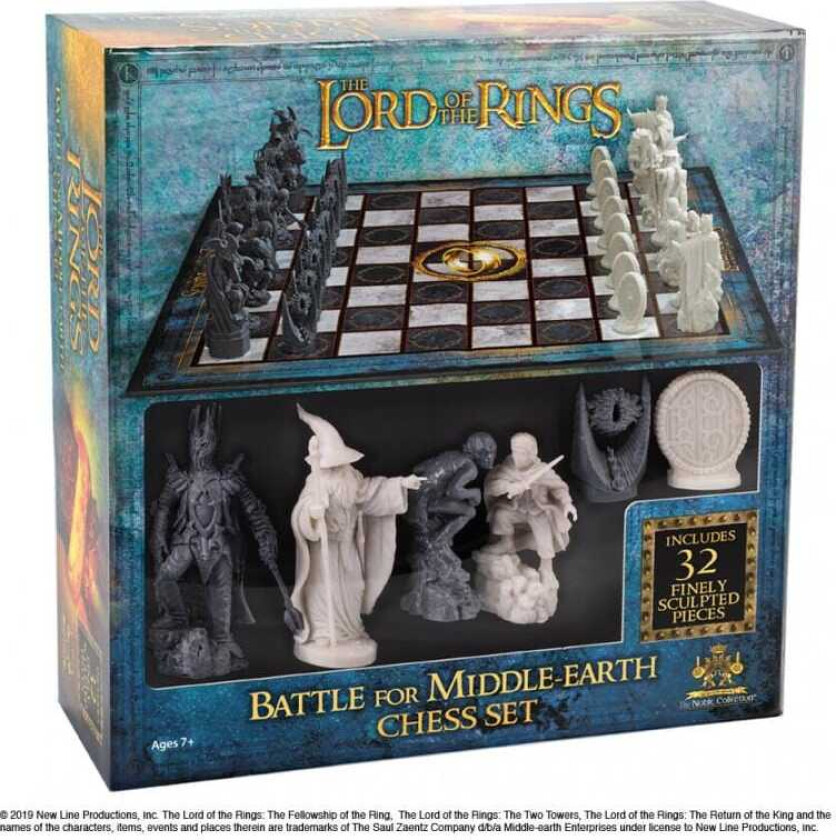 Noble Lord of The Rings chess game