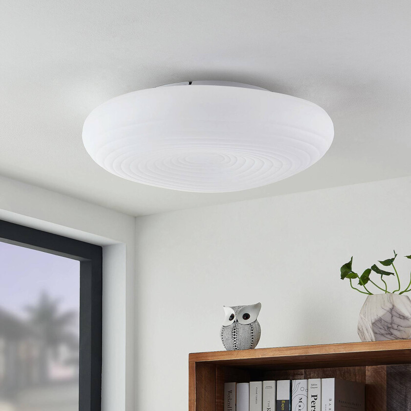 Iliyah LED-taklampe