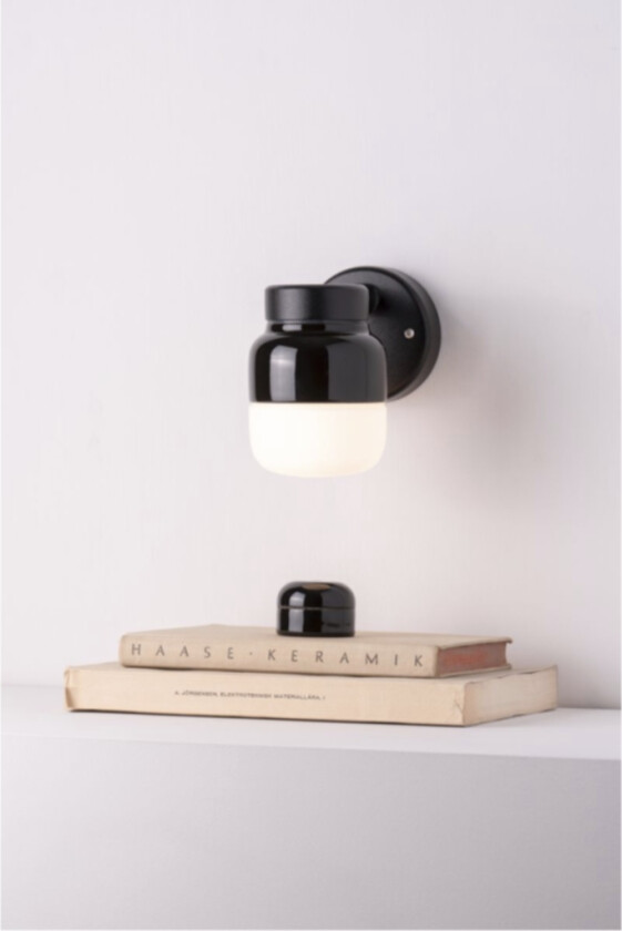Ohm Wall Vegglampe LED G9 Svart 100/150 Opalglass IP44