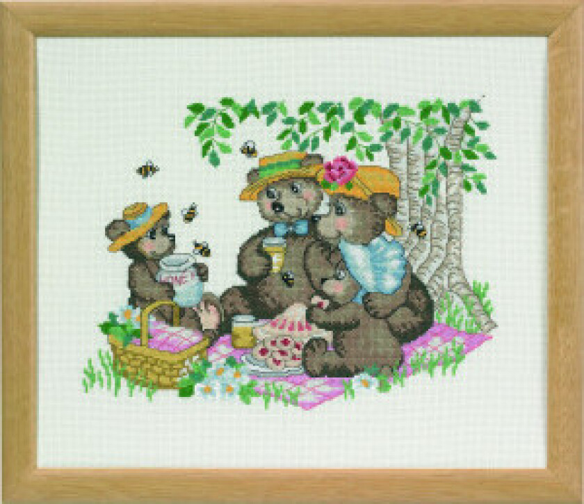 broderisett Happy Friends Picnic 32x27cm