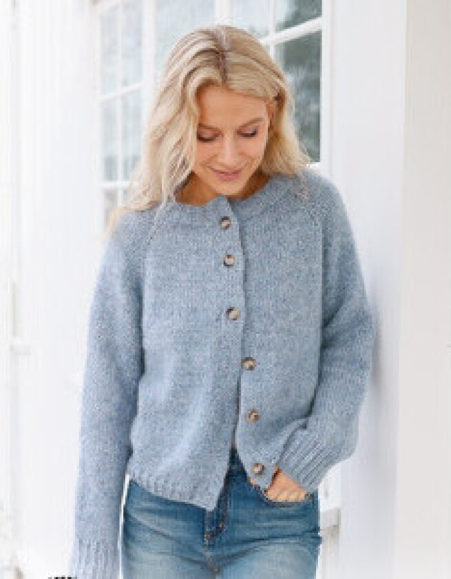 Bilde av Foggy Autumn Cardigan by DROPS Design - Cardigan Strikkeoppskrift str. - XX-Large