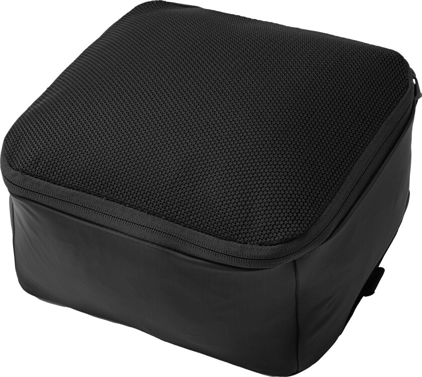 Essential Packing Cube Black Out Medium 6.5L