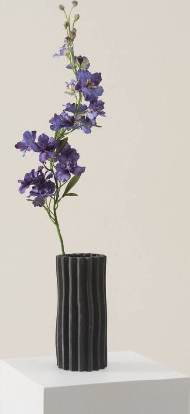 VILDE vase høyde 22,5 cm Svart