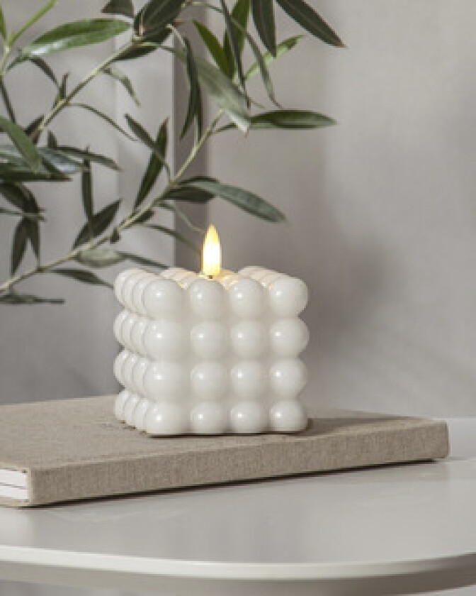 Blokklys Flamme Dot. Hvit. 9,5cm