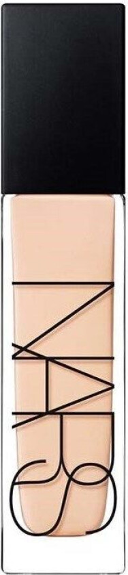 Natural Radiant Longwear Foundation 30 ml (Farge: Yukon)