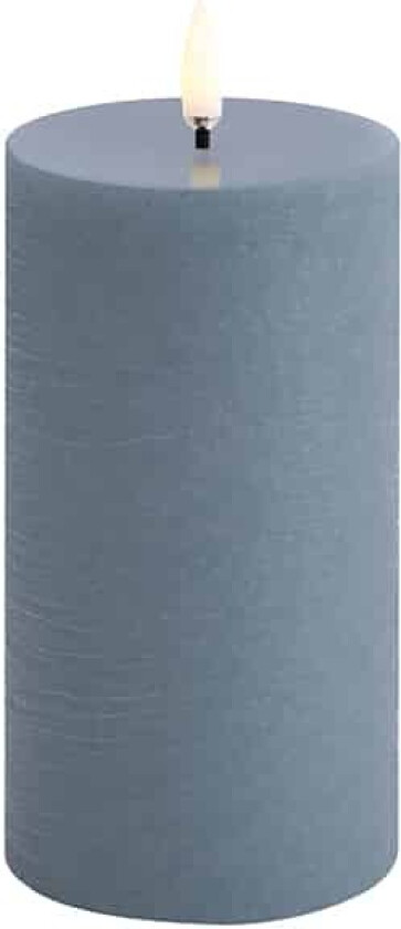 - LED pillar candle - Hazy blue, Rustic - 7,8x15,2 cm (UL-PI-HB78015)