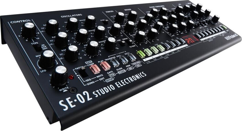 SE-02 Analog Synthesizer