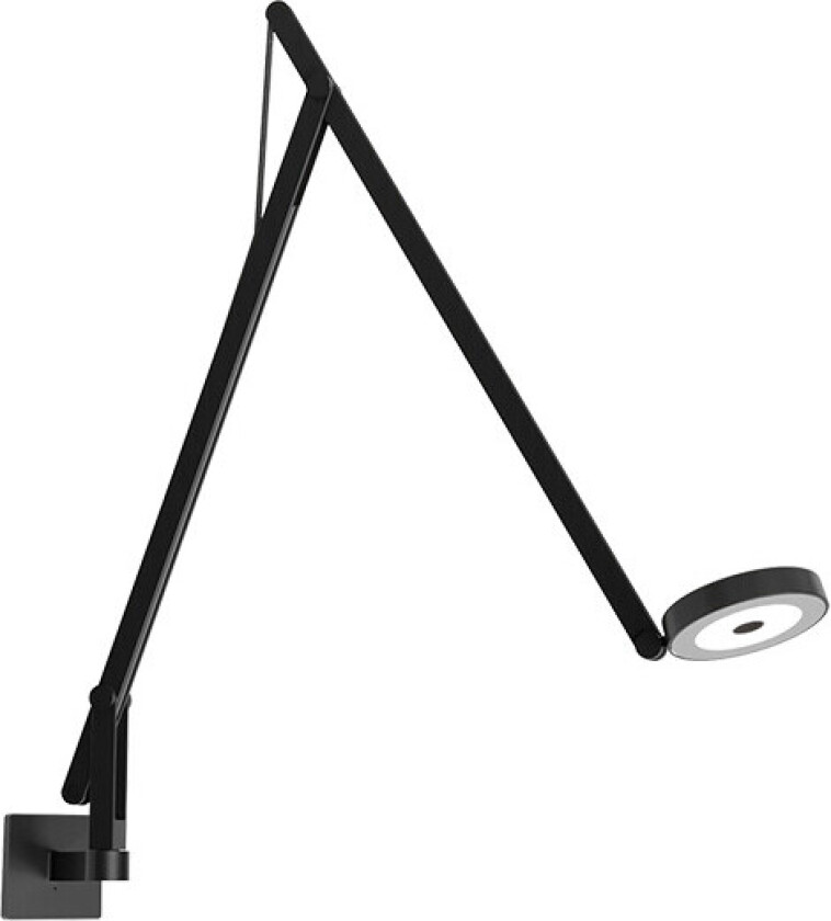 - String W1 Vegglampe DTW Matt Black/Black