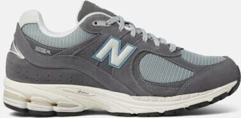 2002R sneakers Svart Male EU 45.5