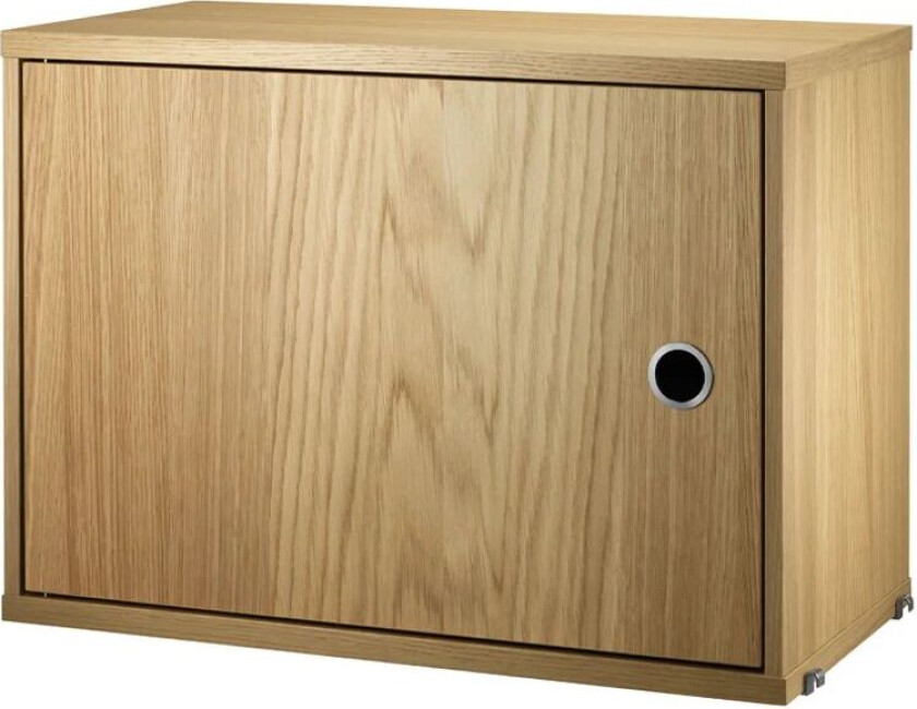 Skap med dør Eik