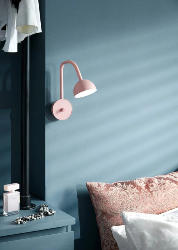 Blush vegglampe rosa