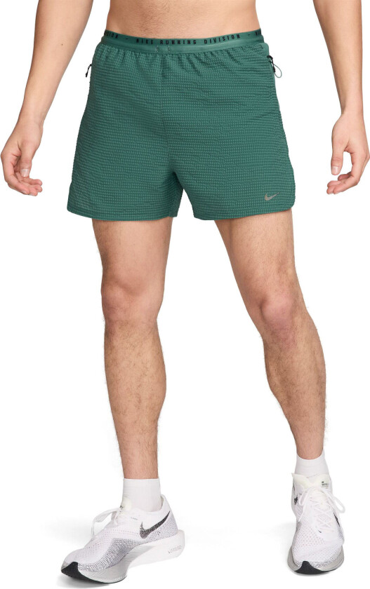 Running Division 4" Shorts Herre Bicoastal/Black Reflective L