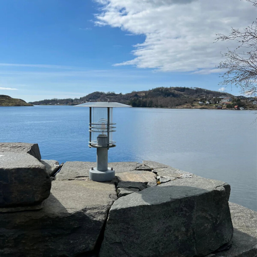 Stockholm 284 portstolpe - Galvanisert stål