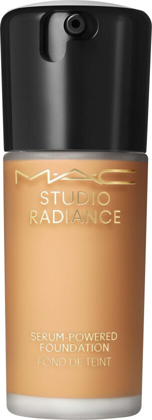 Studio Radiance Serum-Powered Foundation 30 ml (Farge: NC45)
