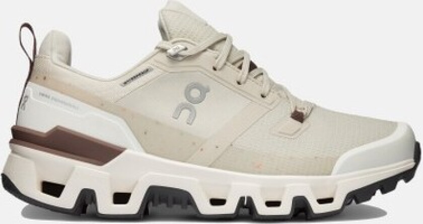 Women's Cloudwander Waterproof 40.5, Sand/Ivory