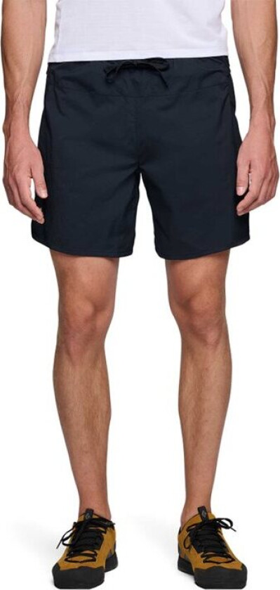 M Distance Shorts 7" Black