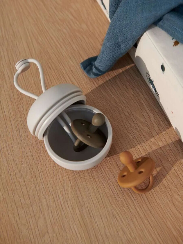 Bilde av Philip Smokkeboks Med Feste - Silikon - Hvit