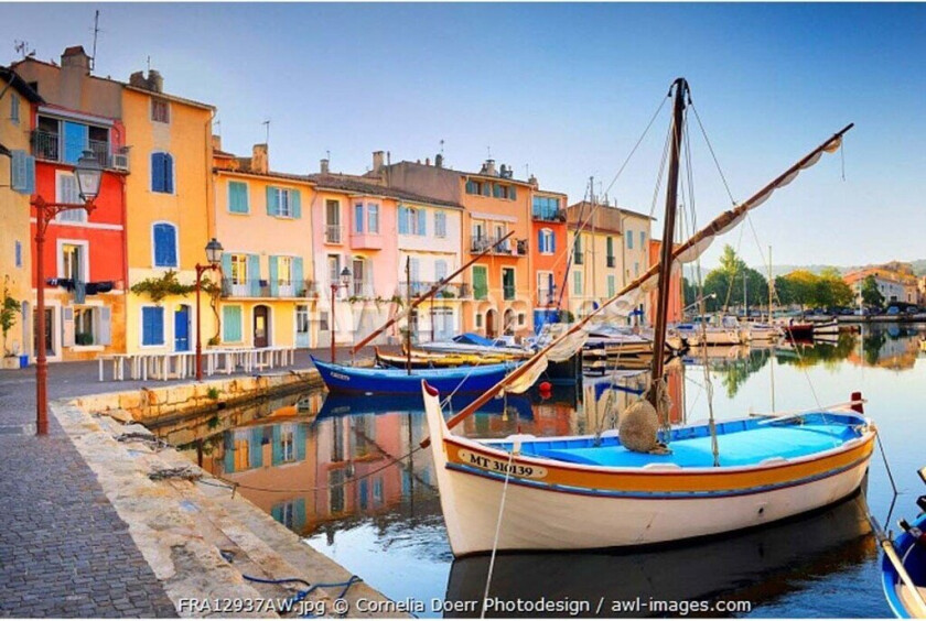 Educa 1000 Harbour In Martigues Provence
