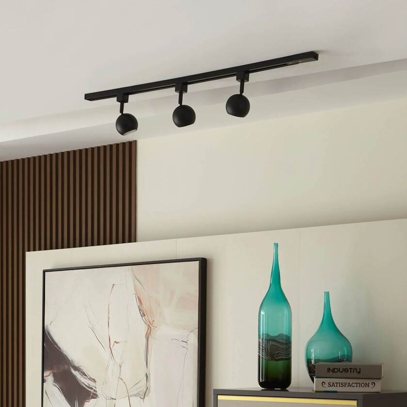 Prios Felipo 1-fase skinnesystem 3 lyskilder svart