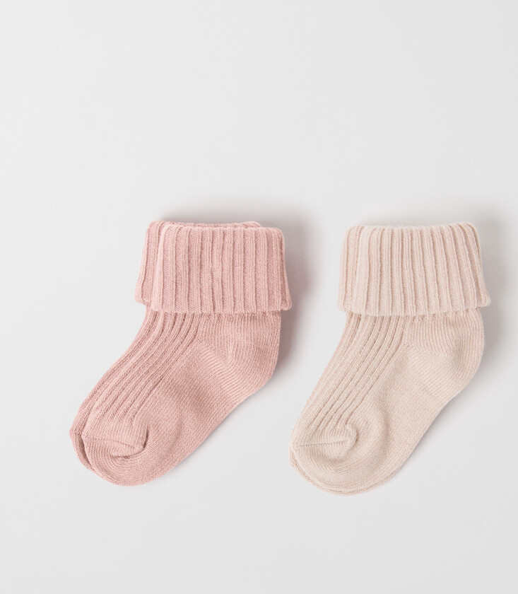 2-pakning sokker ensfargede 16 18