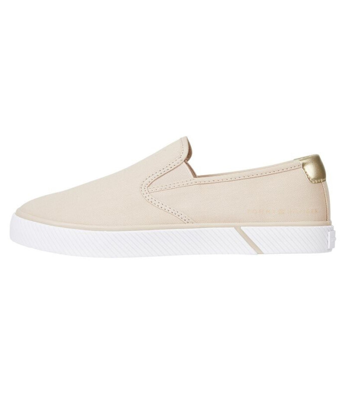 Slip-On Sneaker