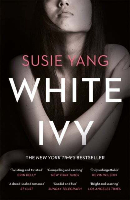 White Ivy av Susie Yang