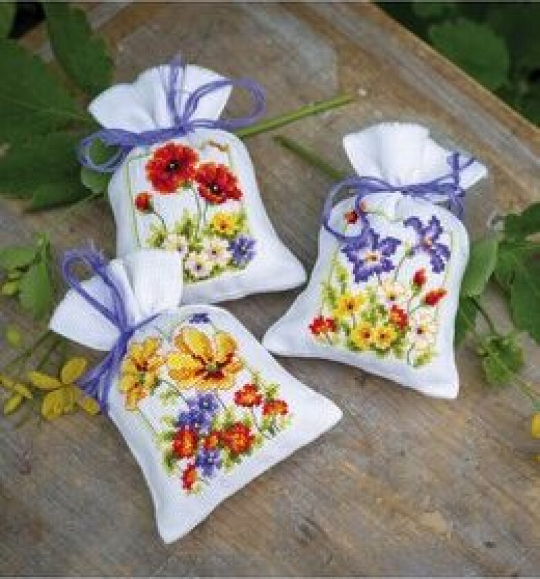 Broderipakke Duftposer Sommerblomster 3-pk