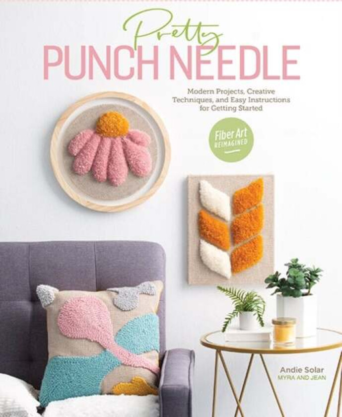 Pretty Punch Needle av Andie Solar