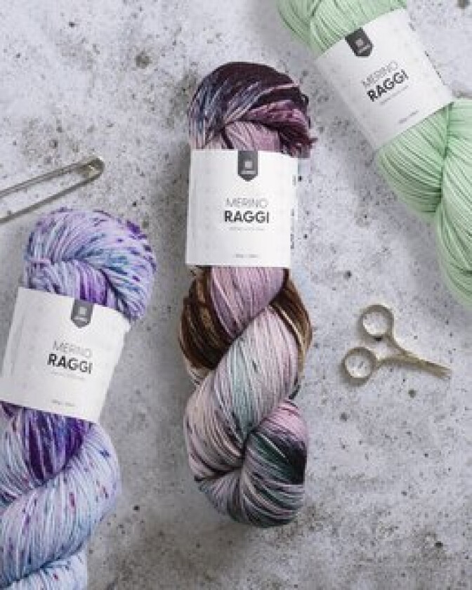 Â Järbo Merino Raggi Strømpegarn 75303 Sort/Aqua