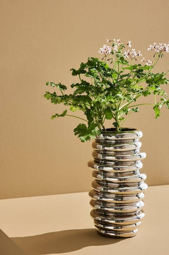 Beth vase Krom