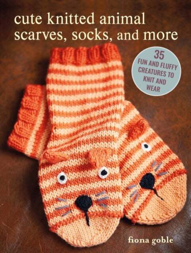 Cute Knitted Animal Scarves, Socks, and More av Fiona Goble