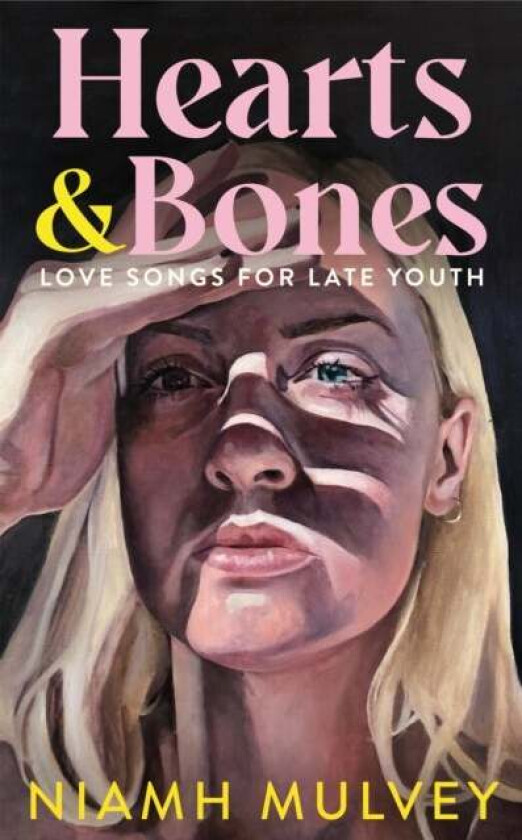 Hearts and Bones av Niamh Mulvey