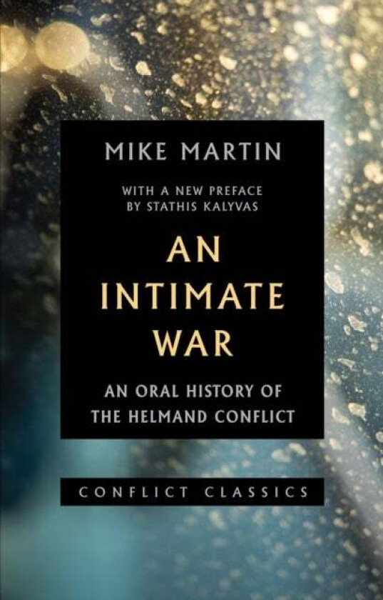 An Intimate War av Mike Martin