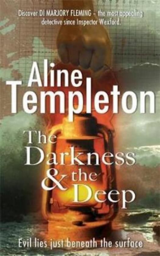 The Darkness and the Deep av Aline Templeton