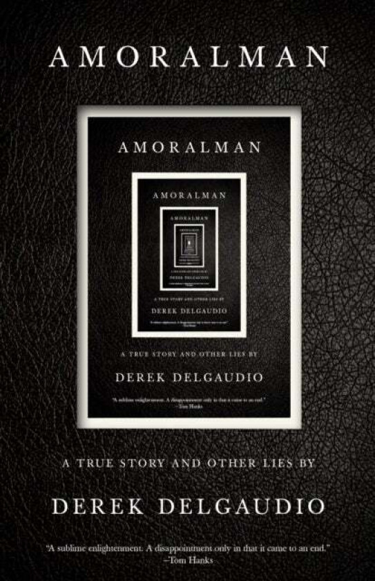 AMORALMAN av Derek DelGaudio