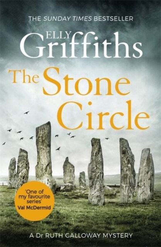 The Stone Circle av Elly Griffiths