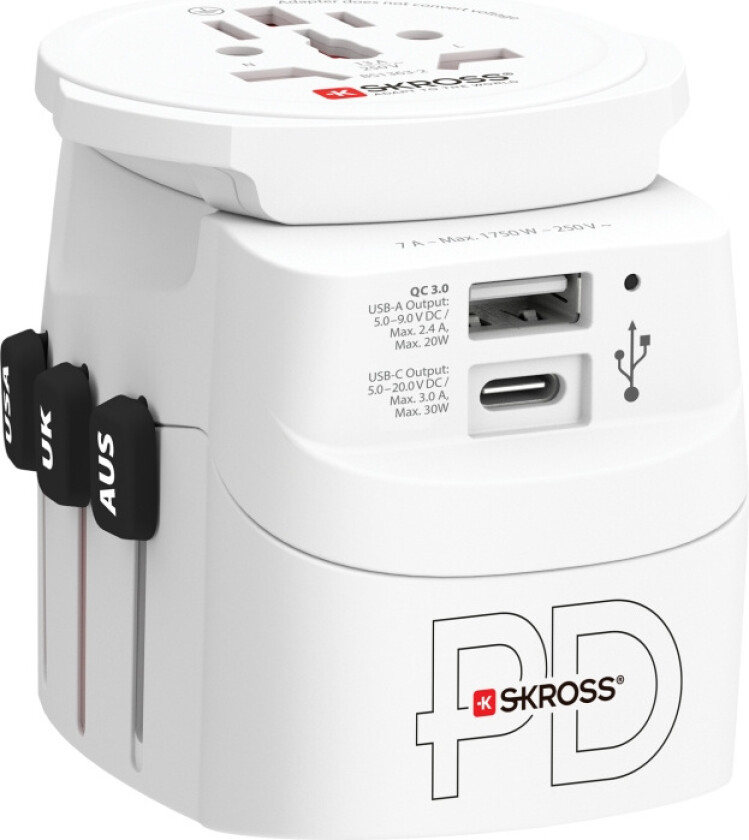 SKROSS Worldwide multi travel adapter including USB type A port type C port 30W Power Delivery