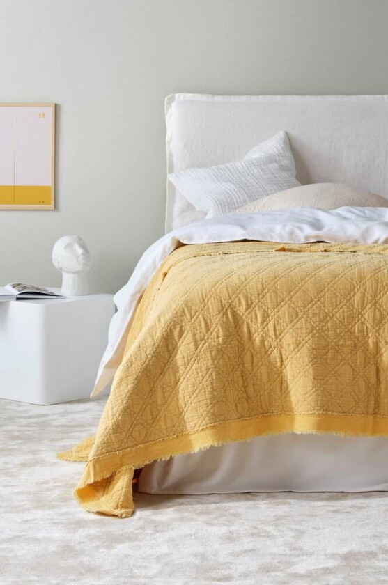 sengeteppe - enkeltseng 180x260 cm Gul