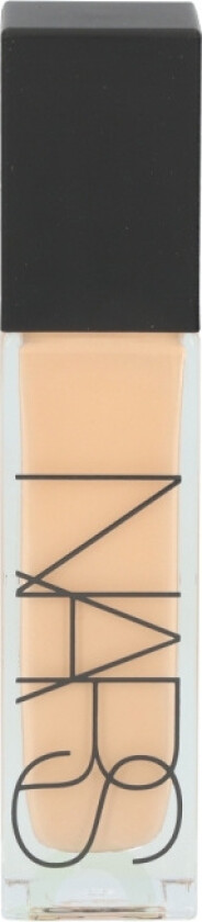 Natural Radiant Longwear Foundation 30 ml (Farge: Vienna)