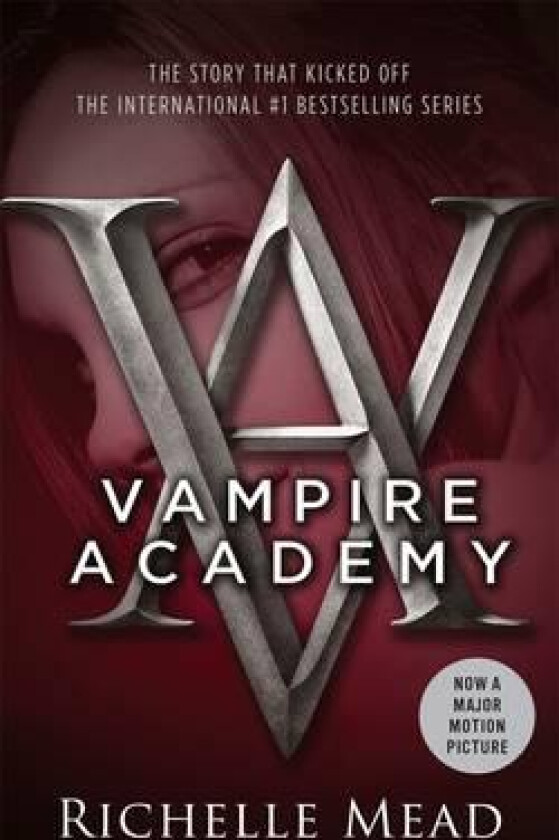 Vampire Academy av Richelle Mead