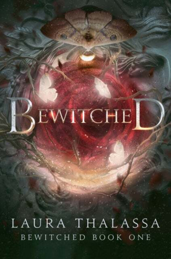 Bewitched av Laura Thalassa