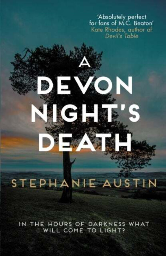 A Devon Night's Death av Stephanie Austin